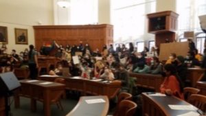 Hundreds of Yale Law Students Disrupt Bipartisan Free Speech Event