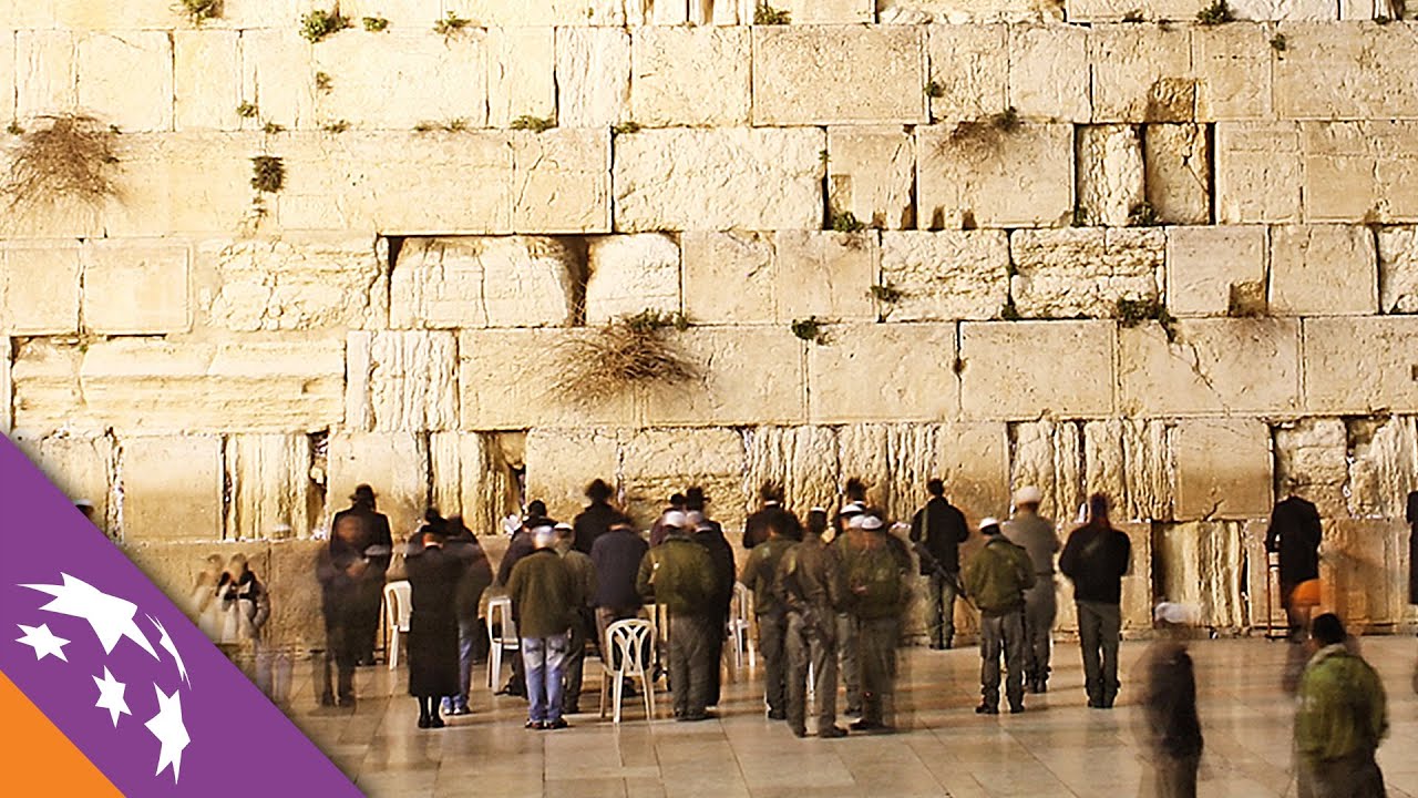 End Time Prophetic Sign: When This Man Visits Western Wall in Jerusalem
