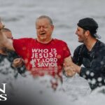 Pastor in Awe as 1,614 People Get Baptized on Beach: ‘God Saved a Lot of People’